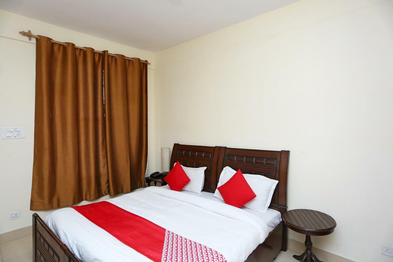 דרמסאלה Oyo 35461 Deodar Villa מראה חיצוני תמונה